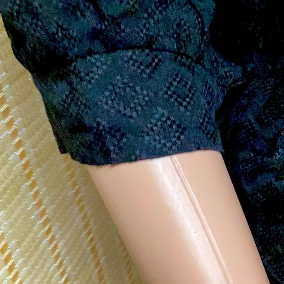 TIME AND TRU. SIZE S/CHL (4-6) BLACK TOP.. 100% Rayon. Lace 100% Polyester - Picture 10 of 16